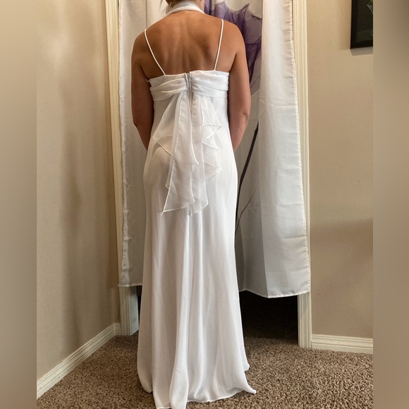 NWOT Wedding or Formal Gown Size XL (approx size 12 equivalent) - Picture 13 of 15